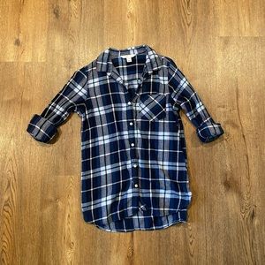 Old Navy Medium Plaid button up